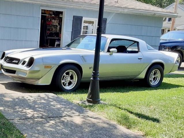 Chevrolet Camaro Z28 image 9