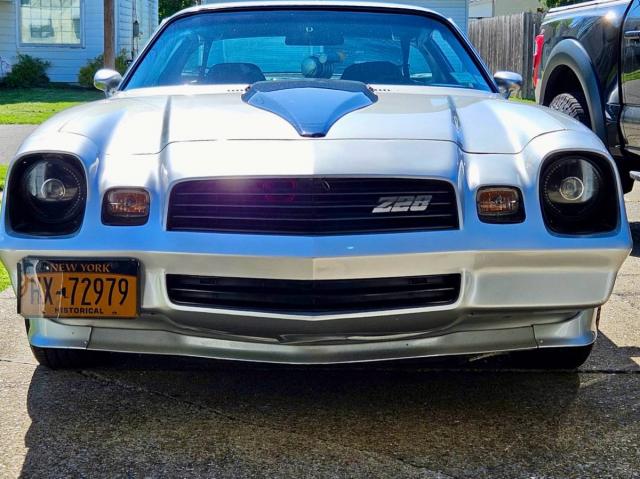 Chevrolet Camaro Z28 image 5