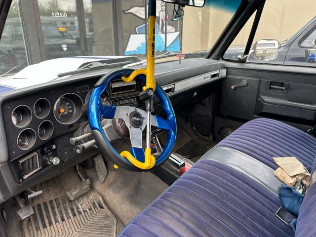 Chevrolet C30 image 5