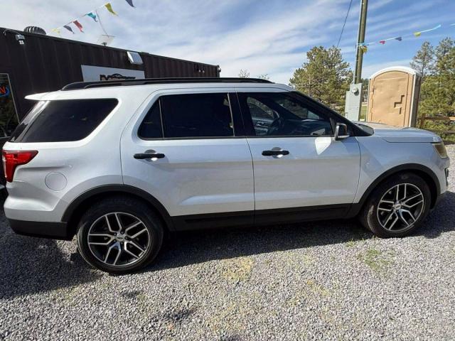 Ford Explorer image 6