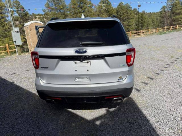 Ford Explorer image 8