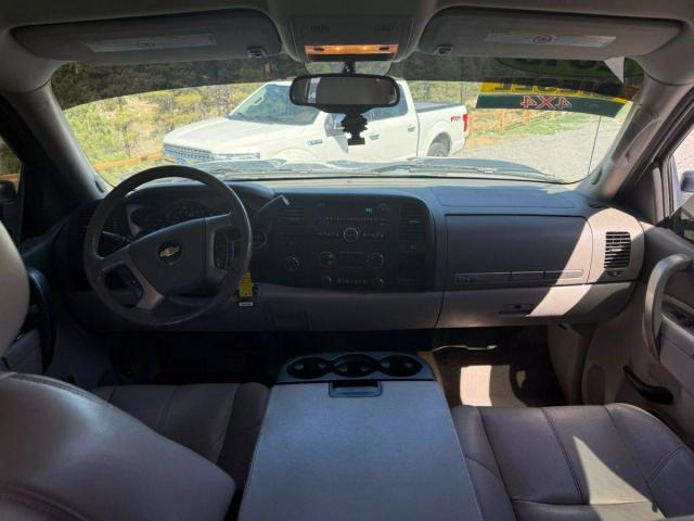 Chevrolet Silverado 2500 Hd Crew Cab Diesel image 8