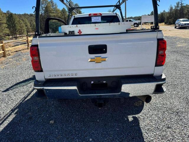 Chevrolet Silverado 3500 Hd Regular Cab Diesel image 3