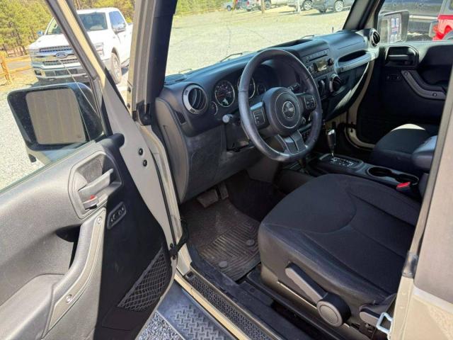 Jeep Wrangler image 3