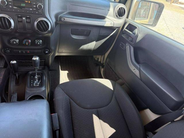 Jeep Wrangler image 5