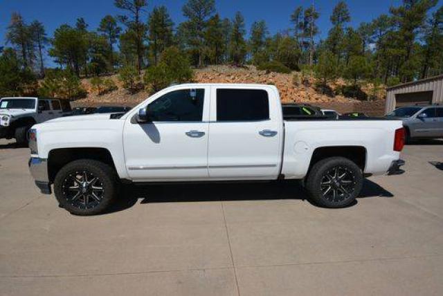 Chevrolet Silverado image 3