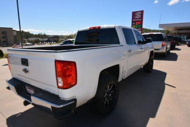 Chevrolet Silverado image 1
