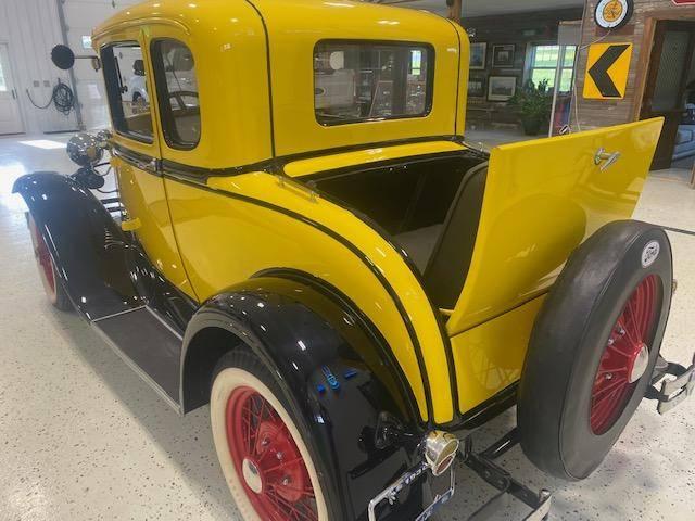Ford Model A image 3