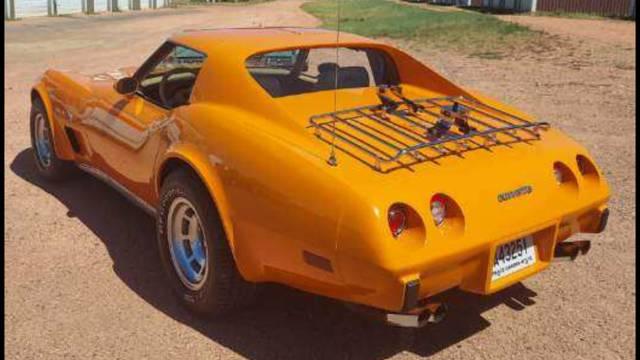 Chevrolet Corvette L-82 image 1