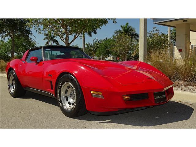 Chevrolet Corvette image 9