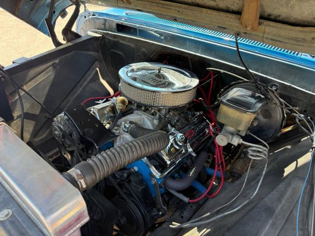 Chevrolet Custom image 6