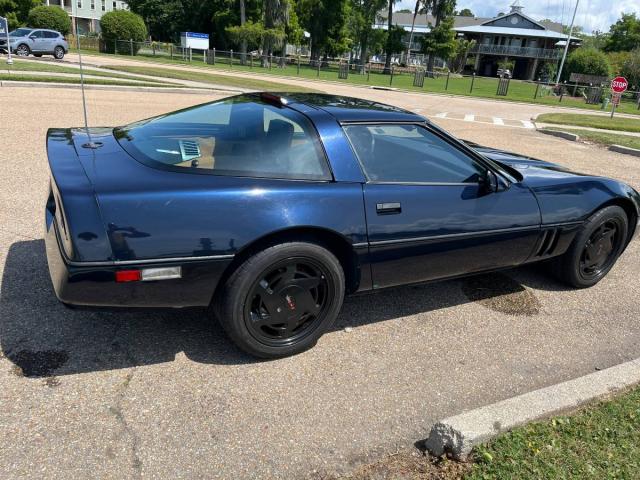 Chevrolet Corvette image 9
