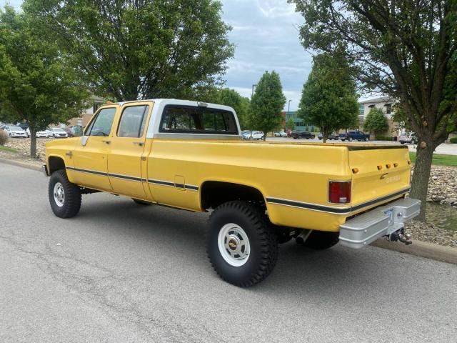 Chevrolet Silverado 3500 Hd Crew Cab image 1