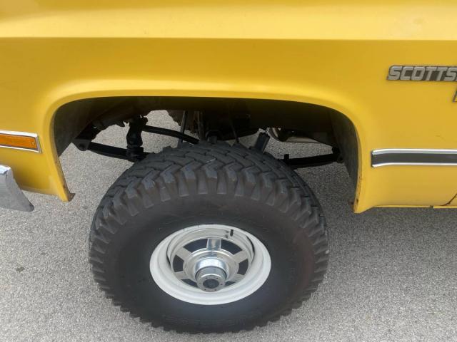 Chevrolet Silverado 3500 Hd Crew Cab image 7