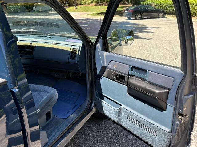 Chevrolet C1500 image 8