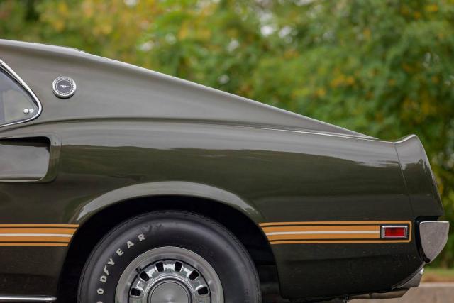Ford Mustang image 6