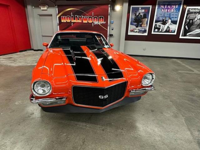 Chevrolet Camaro image 2