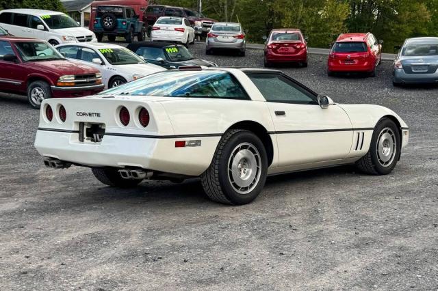 Chevrolet Corvette image 1