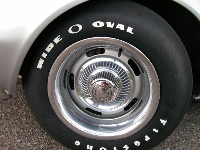 Chevrolet Corvette Stingray image 4