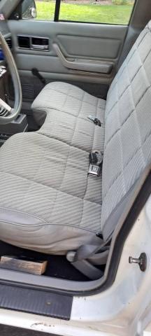 Jeep Camanche image 5