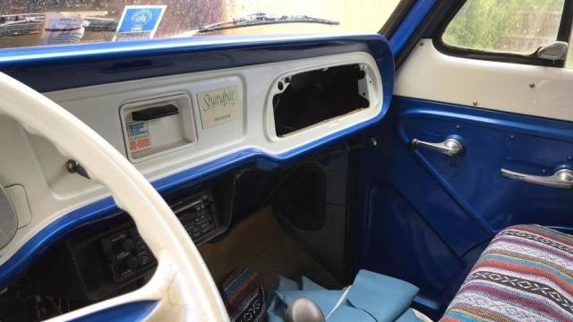Chevrolet Corvair Van image 7