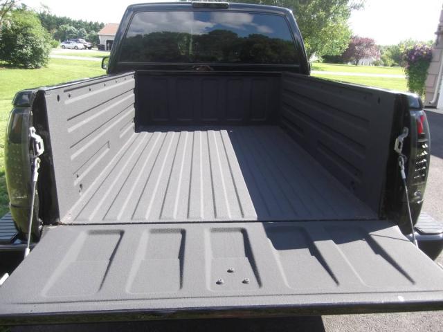 Chevrolet Silverado image 8