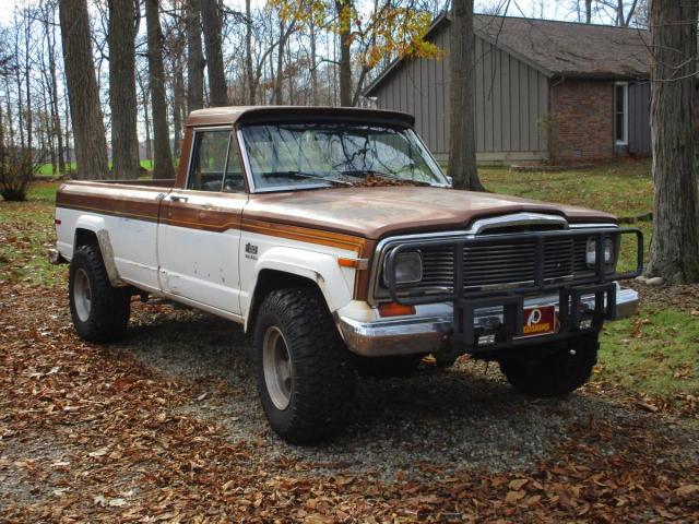Jeep J20 image 4