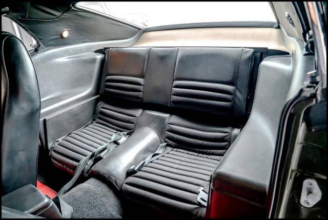 Ford Mustang image 6