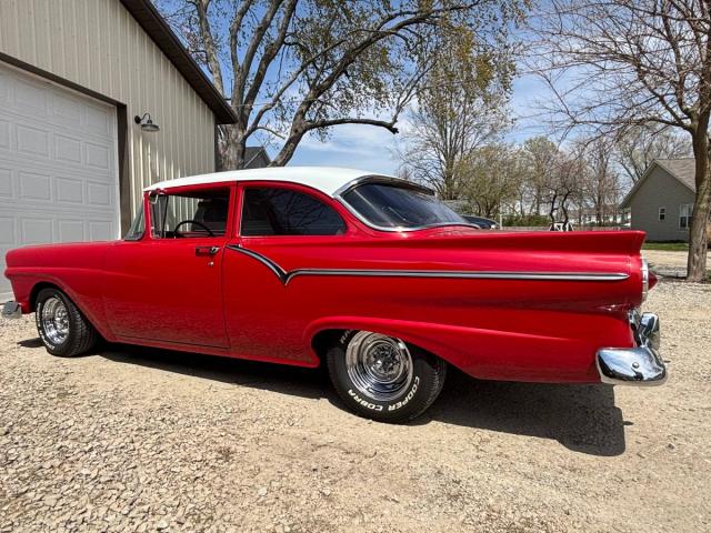 Ford 300 image 6