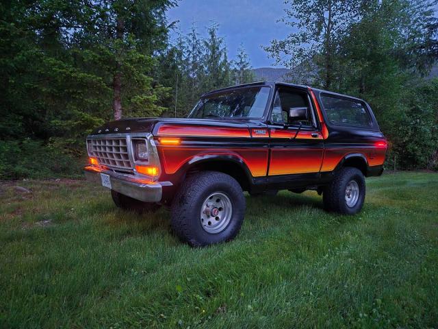 Ford Bronco image 9