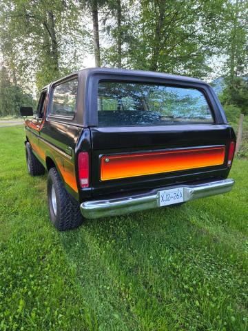 Ford Bronco image 6