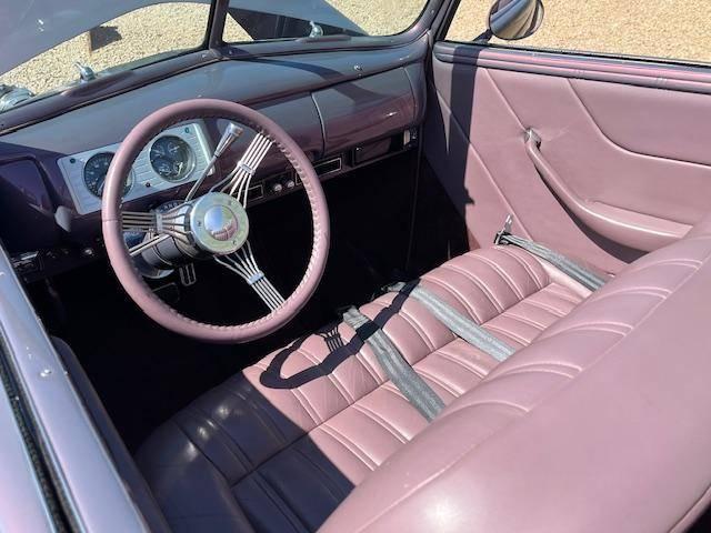 Ford Convertible image 3