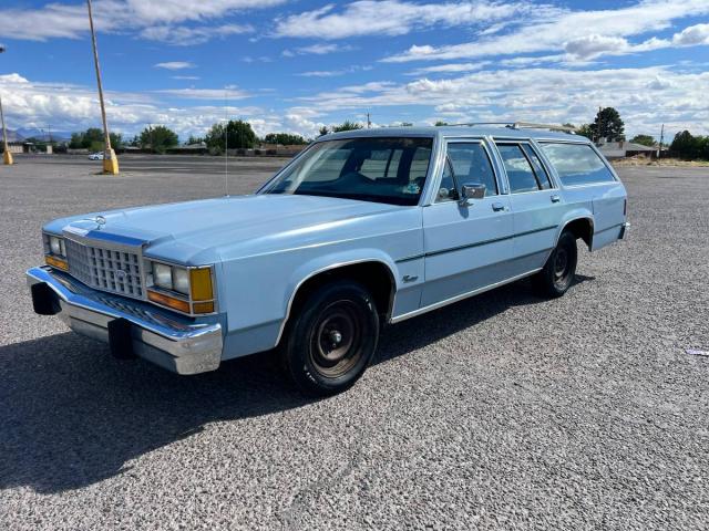 Ford Crown Victoria image 1