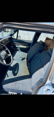 Ford Crown Victoria image 2