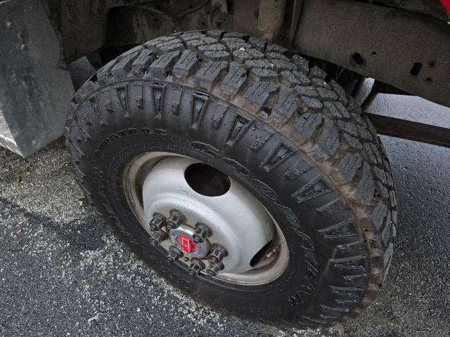 Ford F-350 Super Duty image 5