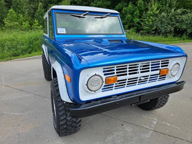 Ford Bronco image 2