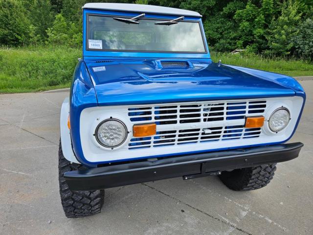 Ford Bronco image 3