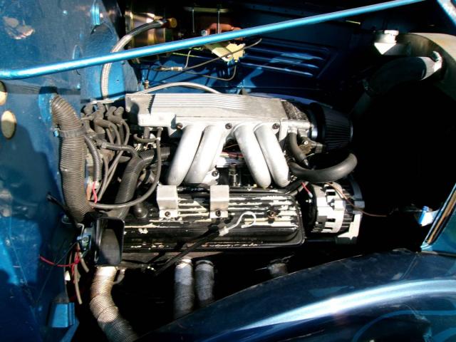 Chevrolet Suburban image 3