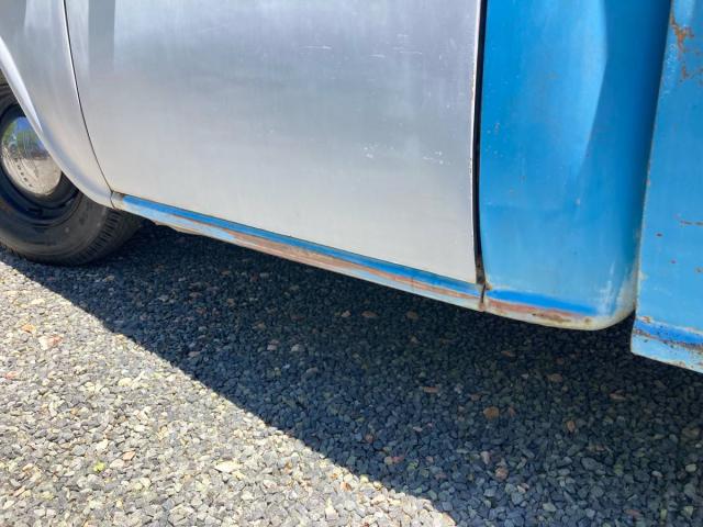 Chevrolet 3200 image 6