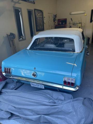 Ford Mustang image 5