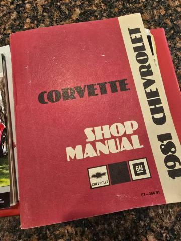 Chevrolet Corvette image 1