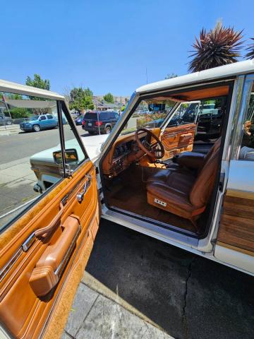 Jeep Wagoneer image 2