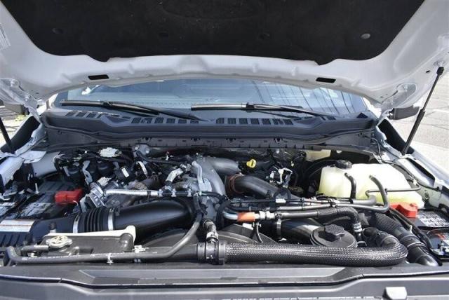 Ford F-350 Diesel image 3