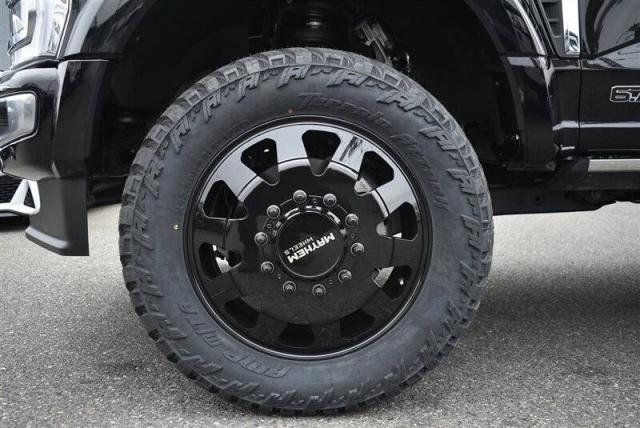 Ford F-450 Super Duty Diesel image 8