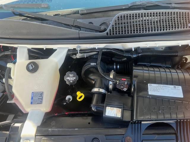 Chevrolet Express image 1