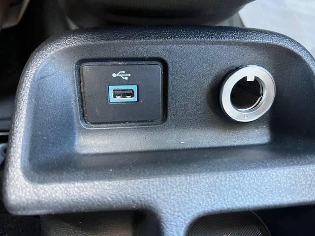 Ford Transit Connect image 5