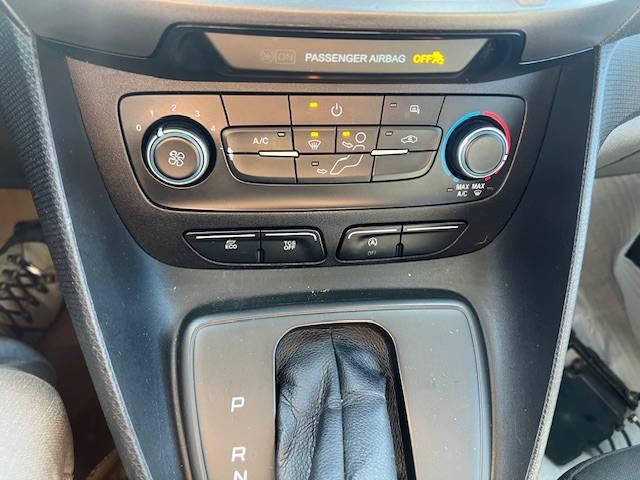 Ford Transit Connect image 4