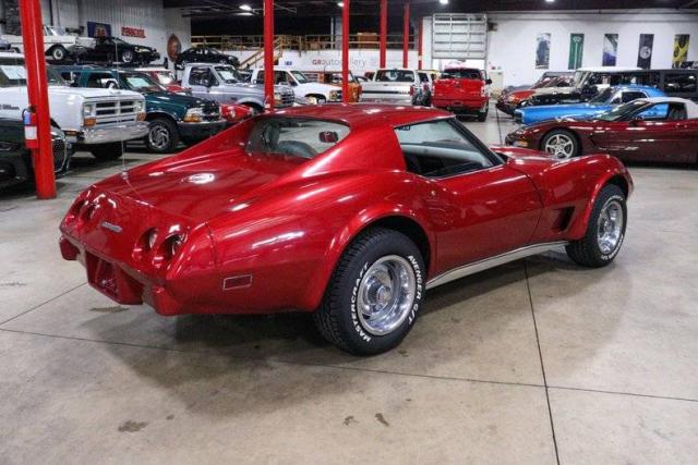 Chevrolet Corvette image 1