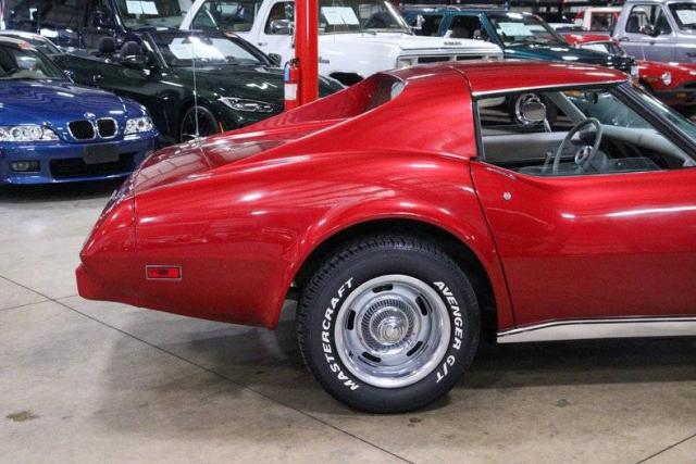 Chevrolet Corvette image 5