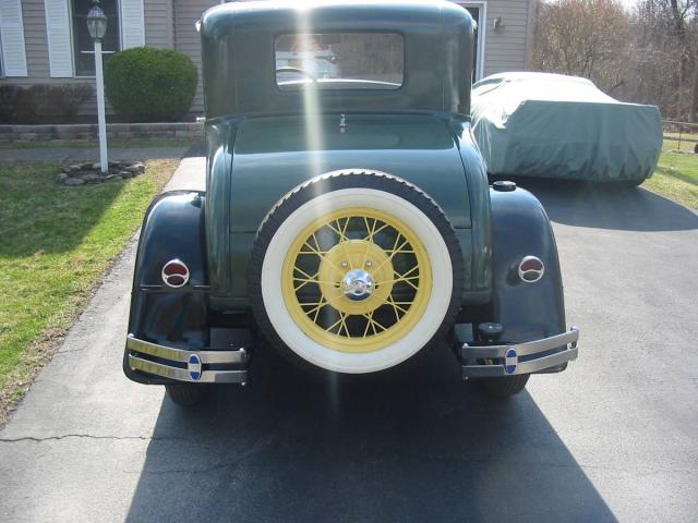 Ford Coupe image 5